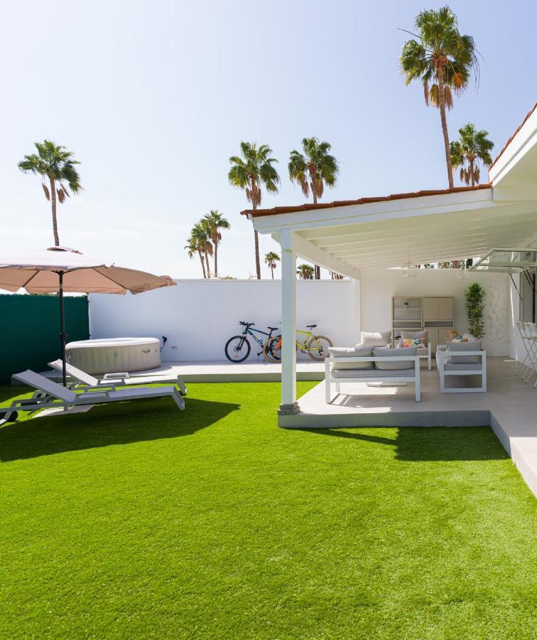 Aquarium Bungalow Private Jacuzzi, 3 Bedrooms, Ac And Bikes Maspalomas  Exterior photo