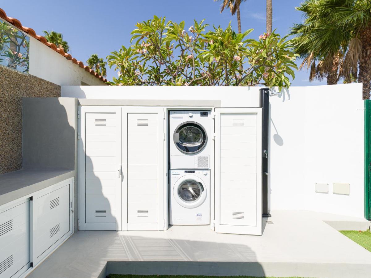 Aquarium Bungalow Private Jacuzzi, 3 Bedrooms, Ac And Bikes Maspalomas  Exterior photo